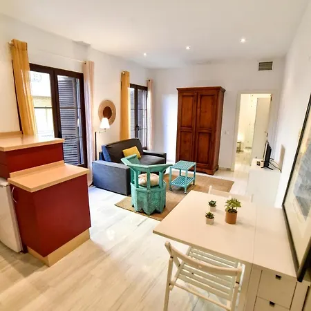 New! City Centre Apartment Seville Exterior photo